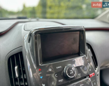 Білий Шевроле Вольт, об'ємом двигуна 1.4 л та пробігом 150 тис. км за 9000 $, фото 40 на Automoto.ua