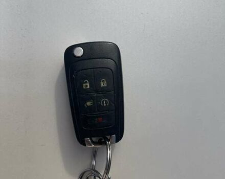 Белый Шевроле Вольт, объемом двигателя 1.4 л и пробегом 159 тыс. км за 9300 $, фото 10 на Automoto.ua