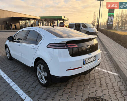 Білий Шевроле Вольт, об'ємом двигуна 1.4 л та пробігом 252 тис. км за 8499 $, фото 4 на Automoto.ua