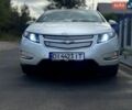 Білий Шевроле Вольт, об'ємом двигуна 1.4 л та пробігом 257 тис. км за 7700 $, фото 2 на Automoto.ua