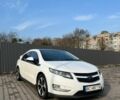 Белый Шевроле Вольт, объемом двигателя 1.4 л и пробегом 214 тыс. км за 11500 $, фото 1 на Automoto.ua