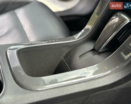 Білий Шевроле Вольт, об'ємом двигуна 1.4 л та пробігом 150 тис. км за 9000 $, фото 61 на Automoto.ua