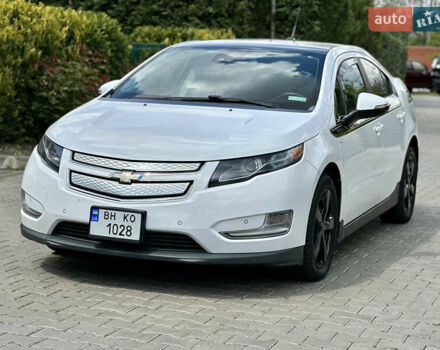 Білий Шевроле Вольт, об'ємом двигуна 1.4 л та пробігом 150 тис. км за 9000 $, фото 12 на Automoto.ua