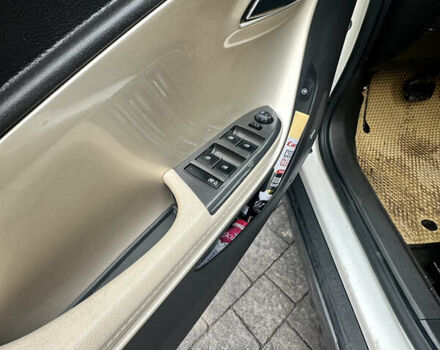 Белый Шевроле Вольт, объемом двигателя 1.4 л и пробегом 245 тыс. км за 8400 $, фото 15 на Automoto.ua