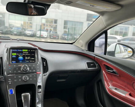 Білий Шевроле Вольт, об'ємом двигуна 1.4 л та пробігом 170 тис. км за 10650 $, фото 22 на Automoto.ua