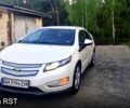 Белый Шевроле Вольт, объемом двигателя 1.4 л и пробегом 103 тыс. км за 11300 $, фото 2 на Automoto.ua