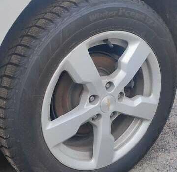 Білий Шевроле Вольт, об'ємом двигуна 1.4 л та пробігом 103 тис. км за 11500 $, фото 7 на Automoto.ua