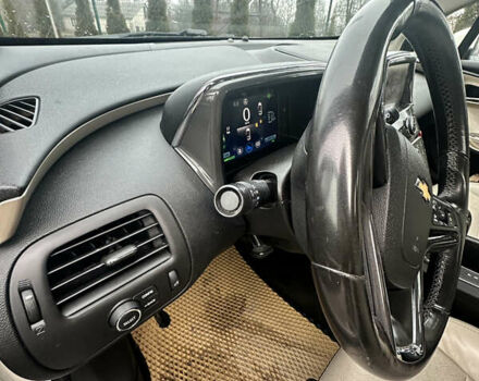 Белый Шевроле Вольт, объемом двигателя 1.4 л и пробегом 245 тыс. км за 8400 $, фото 12 на Automoto.ua