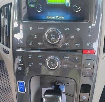 Білий Шевроле Вольт, об'ємом двигуна 1.4 л та пробігом 103 тис. км за 11500 $, фото 15 на Automoto.ua