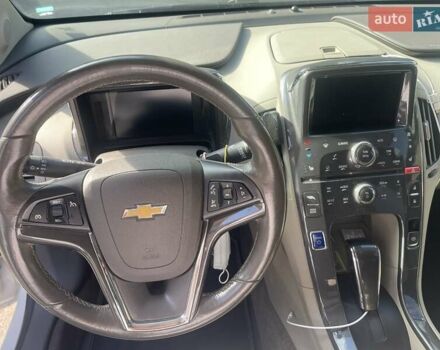 Белый Шевроле Вольт, объемом двигателя 1.4 л и пробегом 159 тыс. км за 9300 $, фото 7 на Automoto.ua