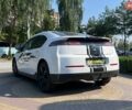 Белый Шевроле Вольт, объемом двигателя 1.4 л и пробегом 159 тыс. км за 9200 $, фото 4 на Automoto.ua