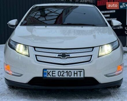 Белый Шевроле Вольт, объемом двигателя 1.4 л и пробегом 140 тыс. км за 8800 $, фото 2 на Automoto.ua
