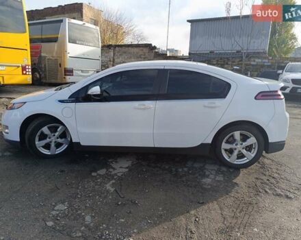 Белый Шевроле Вольт, объемом двигателя 1.4 л и пробегом 102 тыс. км за 10000 $, фото 5 на Automoto.ua