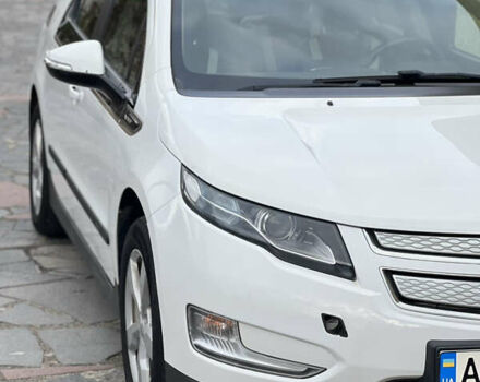 Белый Шевроле Вольт, объемом двигателя 1.4 л и пробегом 282 тыс. км за 9400 $, фото 10 на Automoto.ua