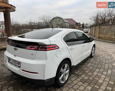 Белый Шевроле Вольт, объемом двигателя 1.4 л и пробегом 223 тыс. км за 7800 $, фото 3 на Automoto.ua