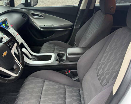 Белый Шевроле Вольт, объемом двигателя 1.4 л и пробегом 223 тыс. км за 7800 $, фото 7 на Automoto.ua