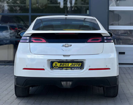 Шевроле Вольт 2013 в Ивано-Франковске на Automoto.ua Белый Шевроле Вольт, объемом двигателя 1.4 л и пробегом 157 тыс. км за 11700 $, фото 4 на Automoto.ua