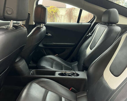 Белый Шевроле Вольт, объемом двигателя 1.4 л и пробегом 282 тыс. км за 9400 $, фото 4 на Automoto.ua