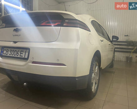 Белый Шевроле Вольт, объемом двигателя 1.4 л и пробегом 250 тыс. км за 10500 $, фото 22 на Automoto.ua