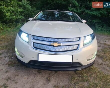 Белый Шевроле Вольт, объемом двигателя 1.4 л и пробегом 139 тыс. км за 11300 $, фото 18 на Automoto.ua