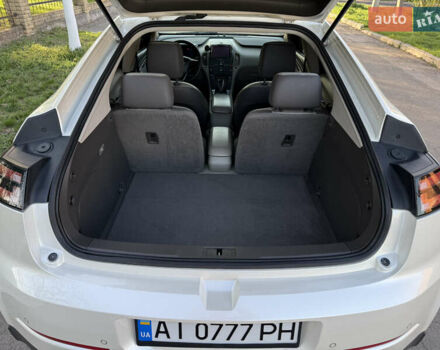 Білий Шевроле Вольт, об'ємом двигуна 1.4 л та пробігом 103 тис. км за 12300 $, фото 25 на Automoto.ua