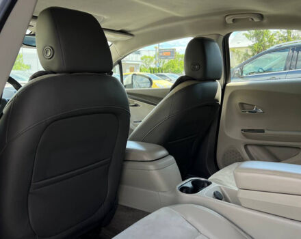 Шевроле Вольт 2013 в Ивано-Франковске на Automoto.ua Белый Шевроле Вольт, объемом двигателя 1.4 л и пробегом 157 тыс. км за 11700 $, фото 20 на Automoto.ua