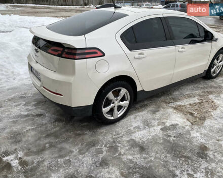 Белый Шевроле Вольт, объемом двигателя 1.4 л и пробегом 250 тыс. км за 10500 $, фото 12 на Automoto.ua