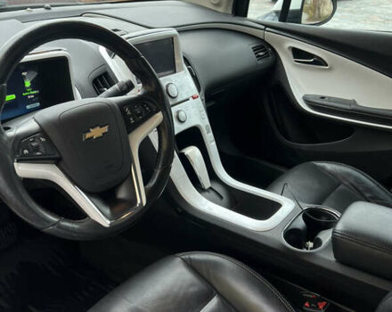 Белый Шевроле Вольт, объемом двигателя 1.4 л и пробегом 282 тыс. км за 9400 $, фото 5 на Automoto.ua