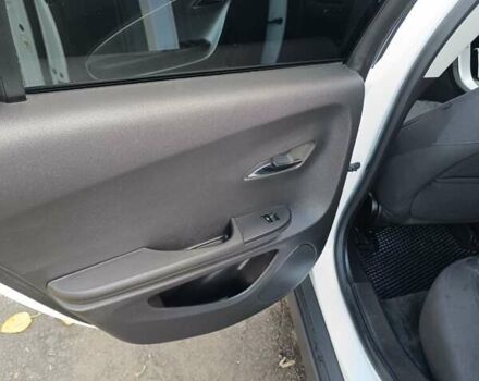 Белый Шевроле Вольт, объемом двигателя 1.4 л и пробегом 102 тыс. км за 10000 $, фото 13 на Automoto.ua