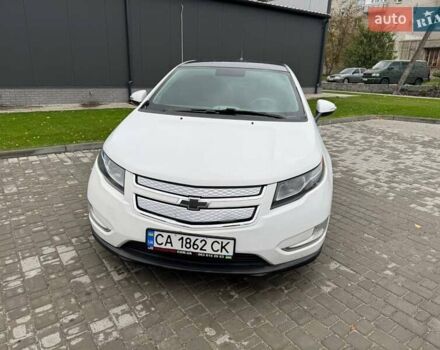 Шевроле Вольт 2013 в Умани на Automoto.ua Белый Шевроле Вольт, объемом двигателя 1.4 л и пробегом 163 тыс. км за 8700 $, фото 5 на Automoto.ua