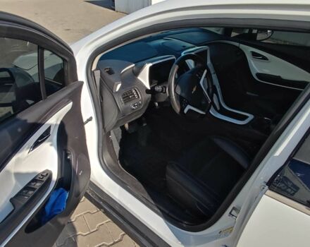 Білий Шевроле Вольт, об'ємом двигуна 1.4 л та пробігом 290 тис. км за 9500 $, фото 8 на Automoto.ua