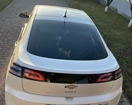 Шевроле Вольт 2013 в Киеве на Automoto.ua Белый Шевроле Вольт, объемом двигателя 1.4 л и пробегом 208 тыс. км за 11000 $, фото 3 на Automoto.ua