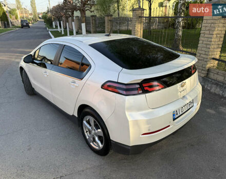 Білий Шевроле Вольт, об'ємом двигуна 1.4 л та пробігом 103 тис. км за 12300 $, фото 42 на Automoto.ua
