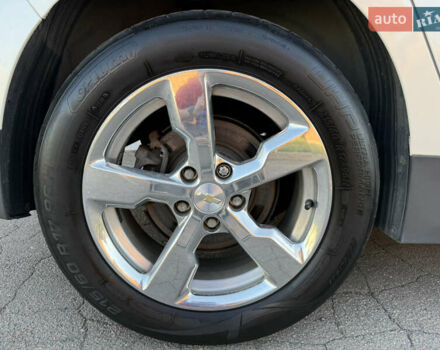 Білий Шевроле Вольт, об'ємом двигуна 1.4 л та пробігом 103 тис. км за 12300 $, фото 24 на Automoto.ua