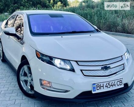 Белый Шевроле Вольт, объемом двигателя 1.4 л и пробегом 161 тыс. км за 8800 $, фото 8 на Automoto.ua