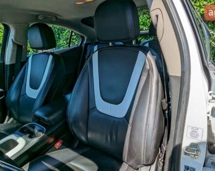 Білий Шевроле Вольт, об'ємом двигуна 1.4 л та пробігом 206 тис. км за 11900 $, фото 33 на Automoto.ua