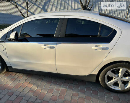 Шевроле Вольт 2013 в Киеве на Automoto.ua Белый Шевроле Вольт, объемом двигателя 1.4 л и пробегом 208 тыс. км за 11000 $, фото 4 на Automoto.ua