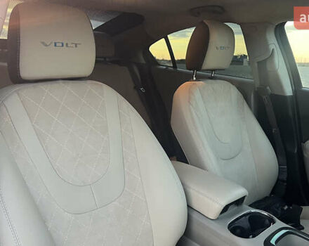 Белый Шевроле Вольт, объемом двигателя 1.4 л и пробегом 177 тыс. км за 8300 $, фото 28 на Automoto.ua