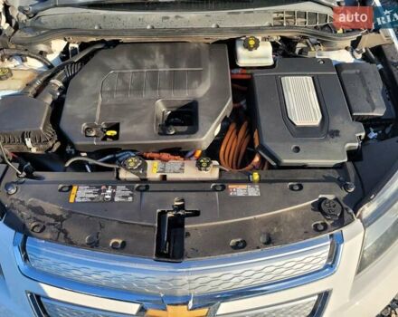 Белый Шевроле Вольт, объемом двигателя 1.4 л и пробегом 172 тыс. км за 10600 $, фото 19 на Automoto.ua