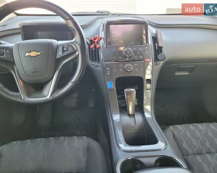 Белый Шевроле Вольт, объемом двигателя 1.4 л и пробегом 171 тыс. км за 11700 $, фото 19 на Automoto.ua