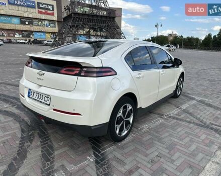 Білий Шевроле Вольт, об'ємом двигуна 1.4 л та пробігом 170 тис. км за 12500 $, фото 11 на Automoto.ua