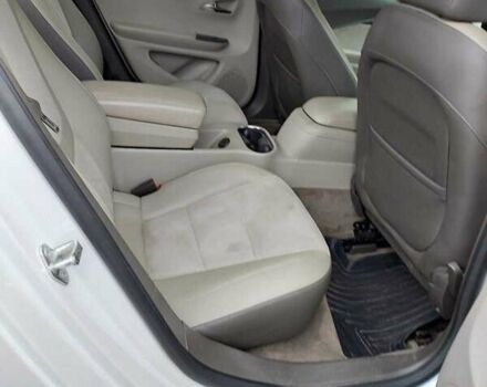 Белый Шевроле Вольт, объемом двигателя 1.4 л и пробегом 178 тыс. км за 9000 $, фото 9 на Automoto.ua