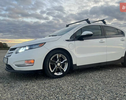 Белый Шевроле Вольт, объемом двигателя 1.4 л и пробегом 177 тыс. км за 8300 $, фото 2 на Automoto.ua