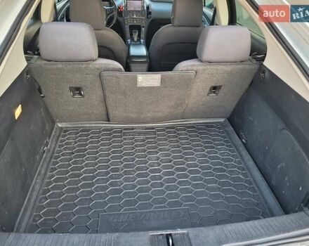 Белый Шевроле Вольт, объемом двигателя 1.4 л и пробегом 171 тыс. км за 11700 $, фото 20 на Automoto.ua