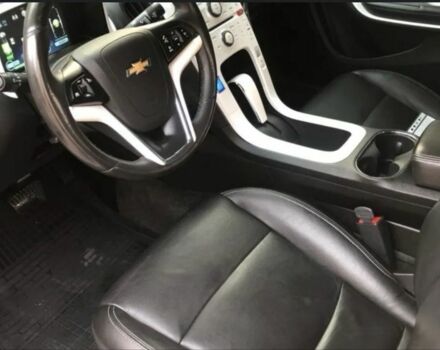 Белый Шевроле Вольт, объемом двигателя 1.4 л и пробегом 180 тыс. км за 11500 $, фото 6 на Automoto.ua