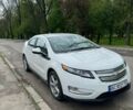 Белый Шевроле Вольт, объемом двигателя 1.4 л и пробегом 143 тыс. км за 10450 $, фото 1 на Automoto.ua