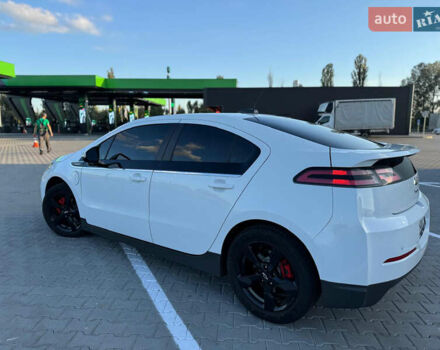 Белый Шевроле Вольт, объемом двигателя 1.4 л и пробегом 165 тыс. км за 9999 $, фото 11 на Automoto.ua