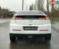 Белый Шевроле Вольт, объемом двигателя 1.4 л и пробегом 181 тыс. км за 11399 $, фото 4 на Automoto.ua