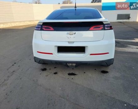 Белый Шевроле Вольт, объемом двигателя 1.4 л и пробегом 172 тыс. км за 10600 $, фото 5 на Automoto.ua