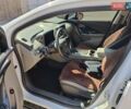 Белый Шевроле Вольт, объемом двигателя 1.4 л и пробегом 159 тыс. км за 11100 $, фото 1 на Automoto.ua